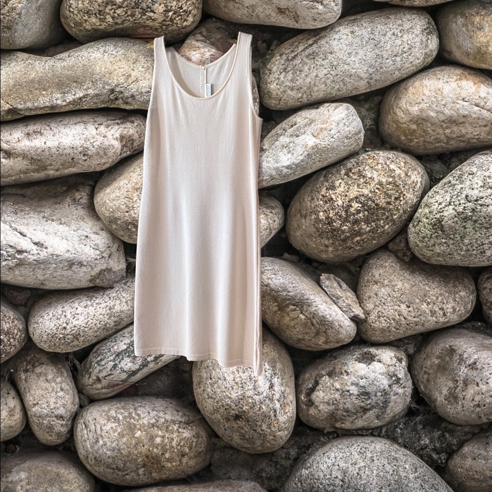 St John Dress. Knee Length.
